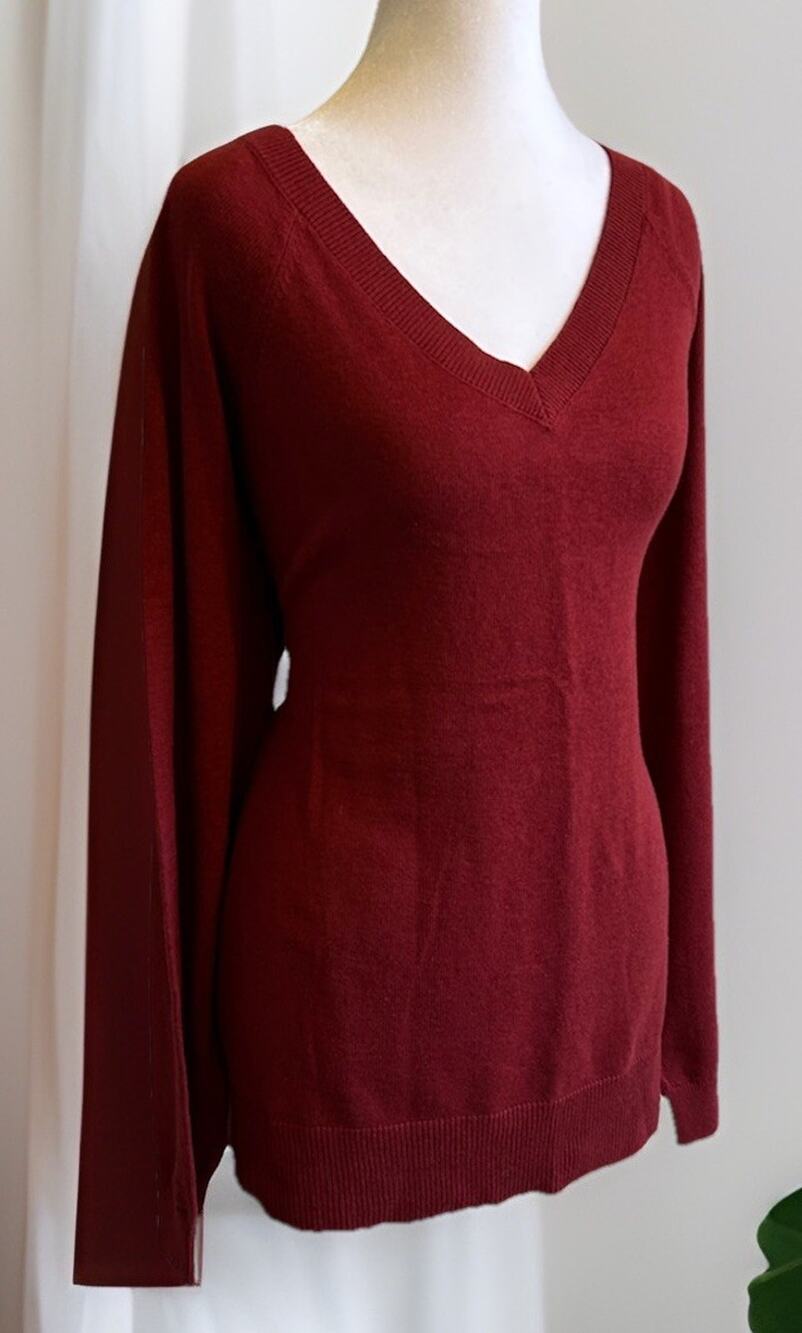 Lucky Brand Women's V-Neck Sweater, Pomegranate, XL Cotton Soft Casual Made USA